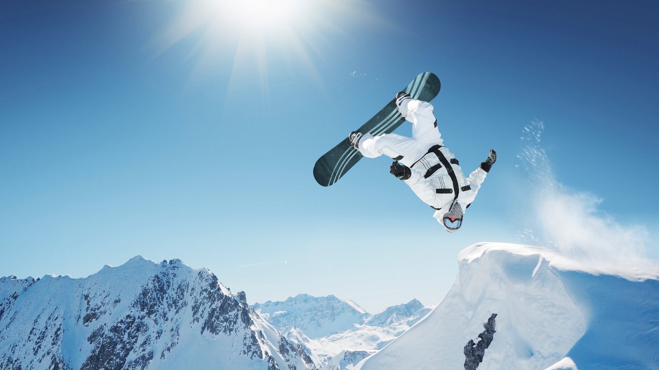 保利娜·普费夫完美入水赢得喝彩,保加利亚普罗夫迪夫音乐舞蹈美术学院