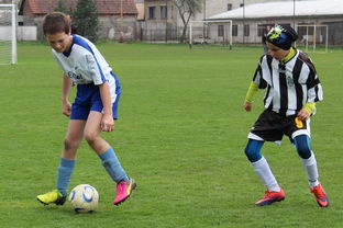 AYX体育官网-印度投球火力惊人，连续零封对手，印度踢球